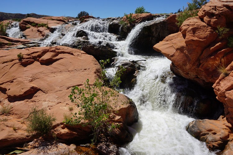 Close up of waterfalls in Gunlock Reservoir