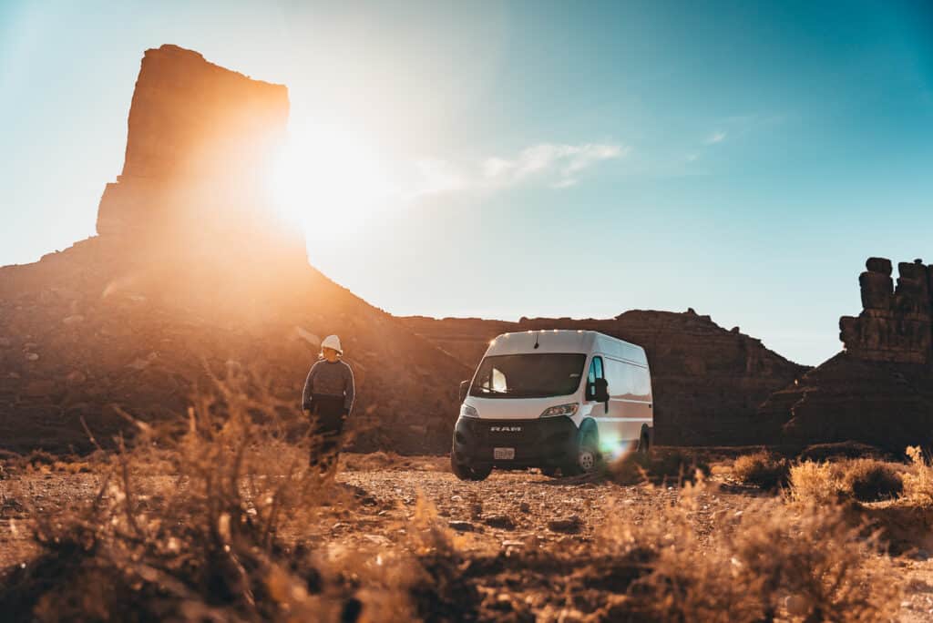 Campervan in Mexican Hat